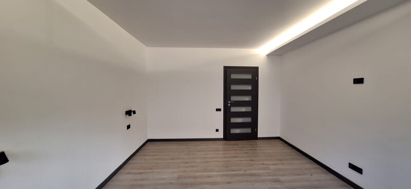 Crangasi Ap 2 camere+curte 40 mp bloc 2020 Metrou 7 minute